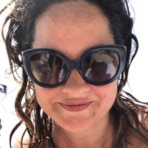 Meet your Posher, Genevieve